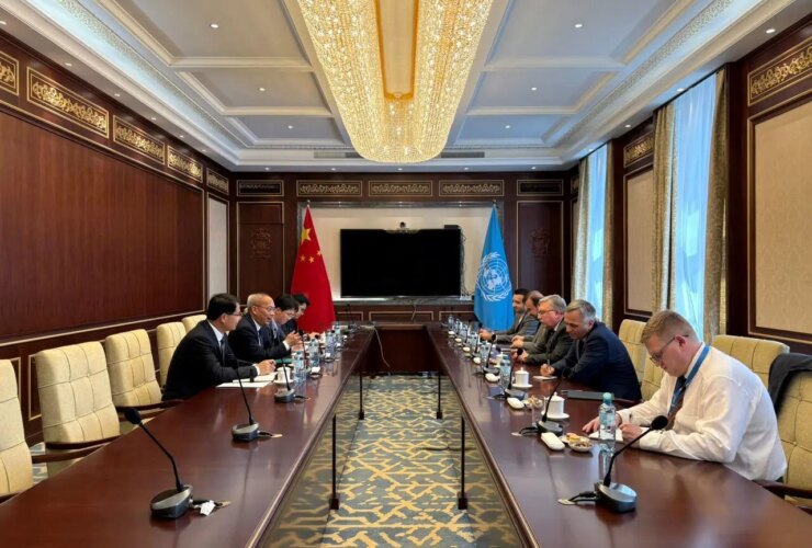 جلسه ایران ، چین و روسیه در مورد پرونده هسته ای ؛ اولیانوف اعلام کرد 31 جلسه ایران ، چین و روسیه در مورد پرونده هسته ای ؛ اولیانوف اعلام کرد