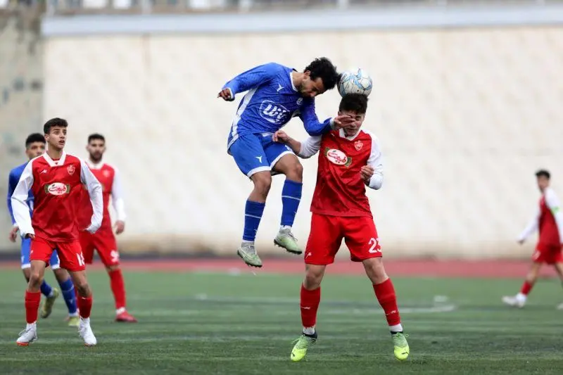 دربی امیدوار است ؛ کسل کننده و گل!