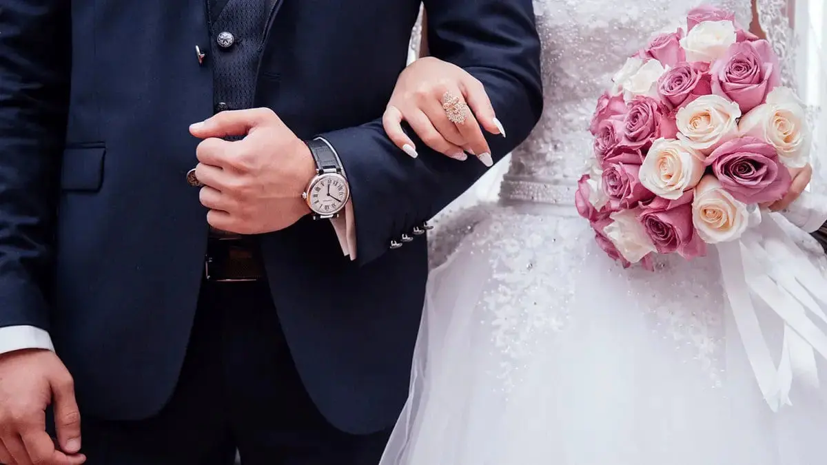سادگی را به عروسی ها برگردانید. تومور