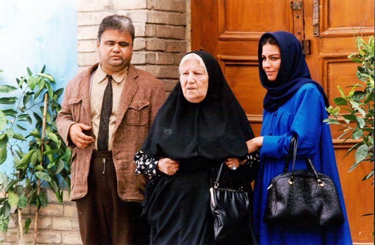 مادر-2-3-768x502