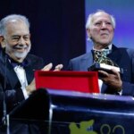 فرانسیس فورد کوپولا جایزه شیر طلایی را به ورنر هرتزوگ داد