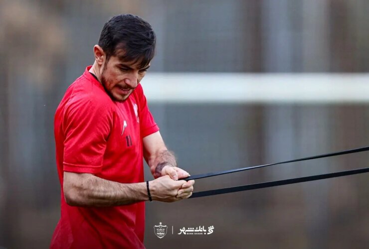 فرصتی برای فرار از احمد زاده از لیست مازاد پرسپولیس!