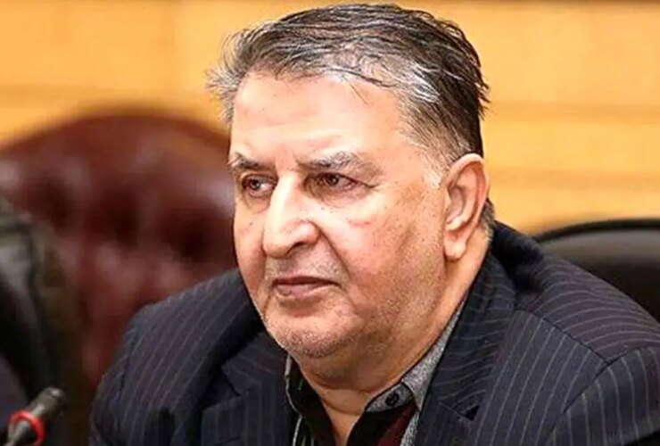 نمایندگان عزیز ، لطفاً قانون اساسی را بخوانید/ برخی از حامیان بیش از حد از هر بهانه ای برای حمله به رئیس جمهور استفاده می کنند 31 نمایندگان عزیز ، لطفاً قانون اساسی را بخوانید/ برخی از حامیان بیش از حد از هر بهانه ای برای حمله به رئیس جمهور استفاده می کنند