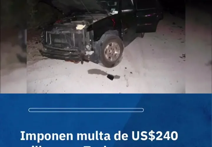 ویدیوی پانل ابزار تسلا در طی یک تصادف مرگبار با شورولت 27 ویدیوی پانل ابزار تسلا در طی یک تصادف مرگبار با شورولت