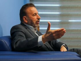 پاسخ بصری روحانی به افسران: روش را تغییر داده و به مردم بازگردید