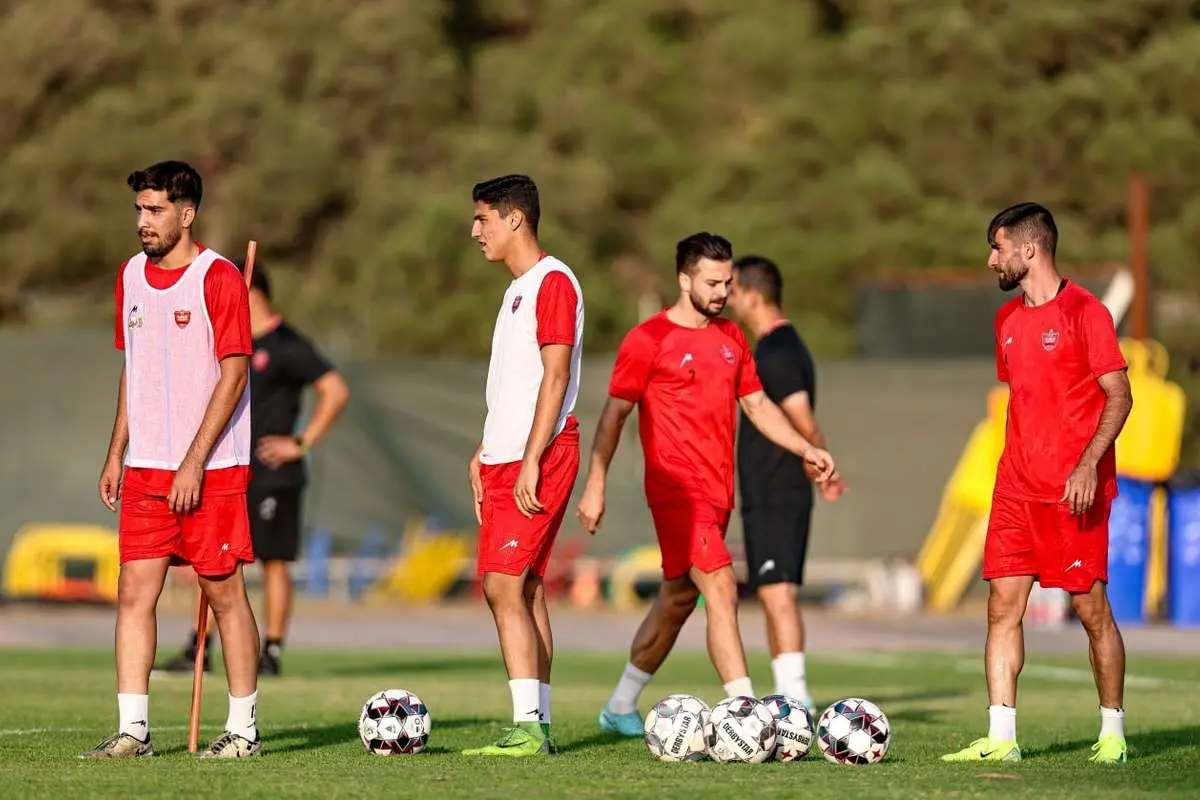 پرسپولیس بازیکنان جوان را جایگزین کرد 4 پرسپولیس بازیکنان جوان را جایگزین کرد