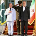 پزشکان با استقبال نخست وزیر پاکستان به اسلام آباد آمدند