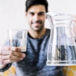 چرا باید هر روز صبح قبل از مسواک زدن آب بنوشید؟!
