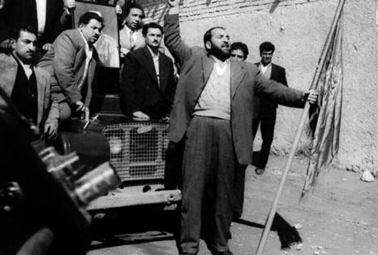 چگونه Shaban Ja'fari خود را در تاریخ سیاسی ایران ادامه داد؟