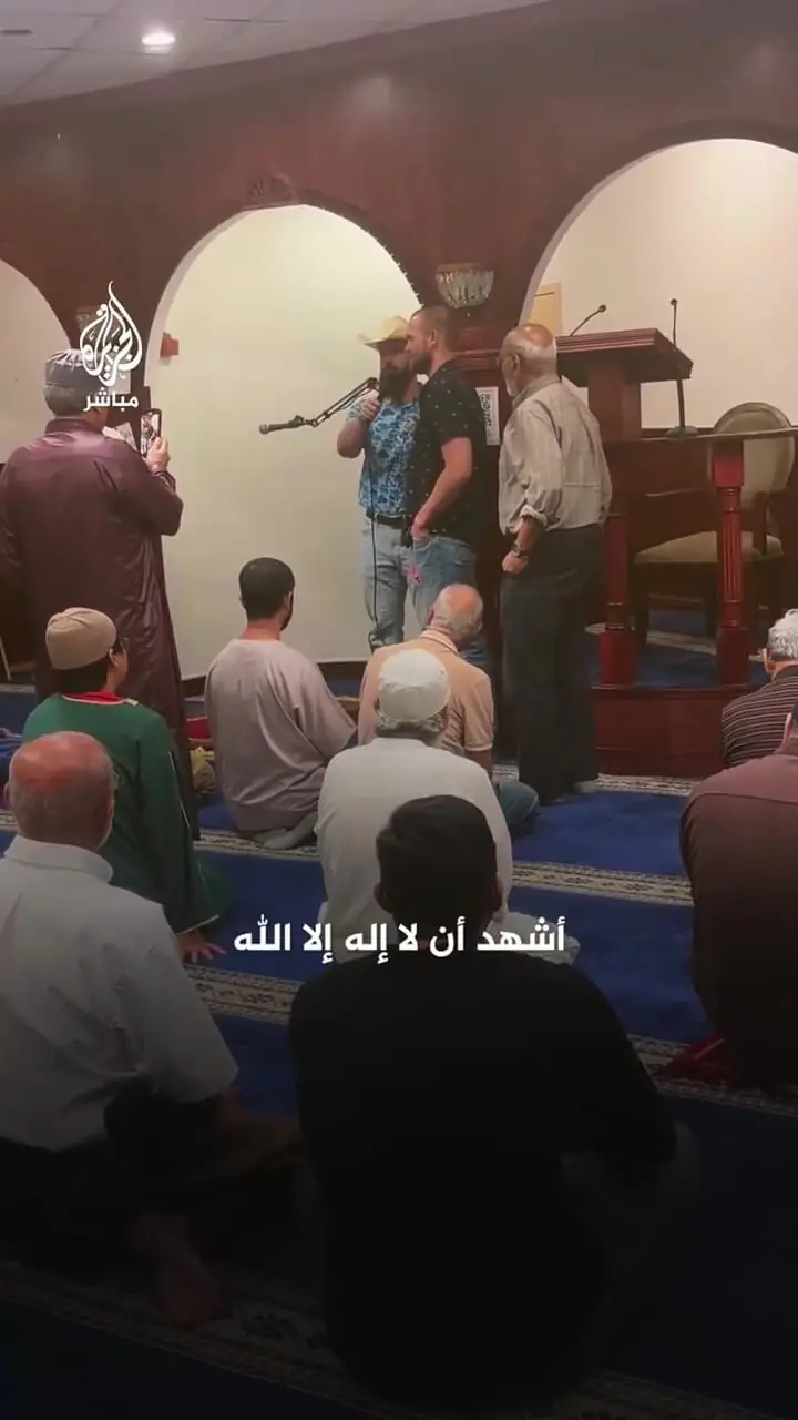 کابوی آمریکایی در مسجد تگزاس مسلمان شد
