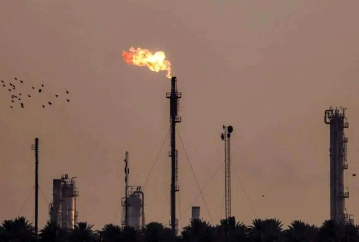 آیا صادرات نفت ایران کاهش می یابد؟ 12 آیا صادرات نفت ایران کاهش می یابد؟