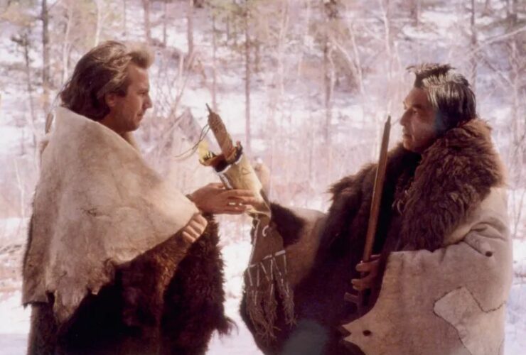 "رقصنده گرگ" درگذشت