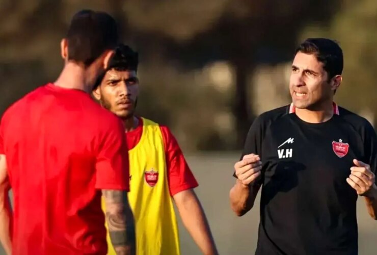 وهید و یک بحران جدید ؛ پرسپولیس دفاع درستی ندارد!