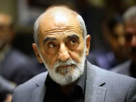 پاسخ عجیب به سوال مدیر کل کیهان خبرنگار فرانسه