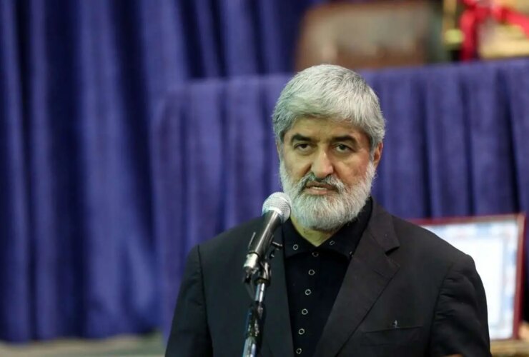 علی موتاهاری: مخالفت با کنسرت شاژاریان جنبه سیاسی دارد/ آنها می گویند که چرا در طول مسیر حرکت می کنید