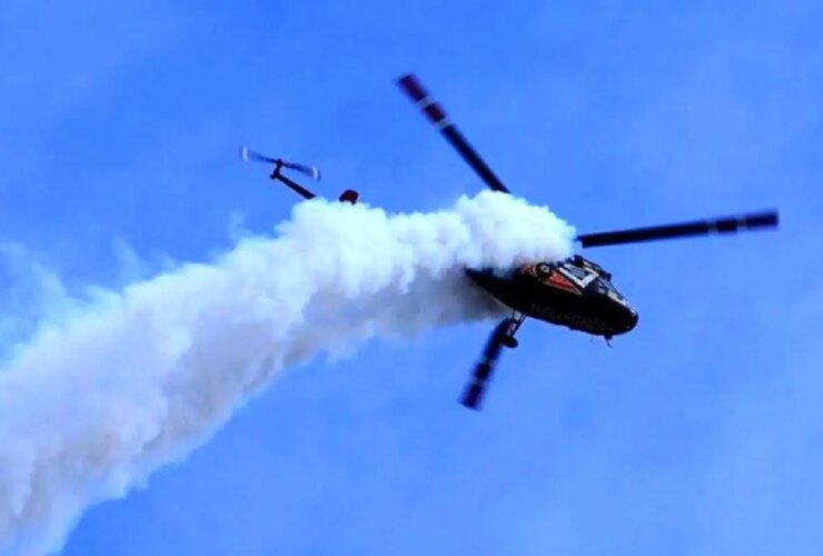 فروپاشی هلیکوپتر در آمریکا ؛ همه ساکنان کشته شدند 27 فروپاشی هلیکوپتر در آمریکا ؛ همه ساکنان کشته شدند