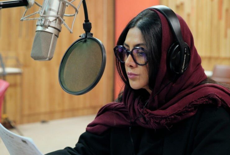 منتشر شده توسط نسخه ویژه کور "سارا" توسط آزاده صمدی 18 منتشر شده توسط نسخه ویژه کور "سارا" توسط آزاده صمدی