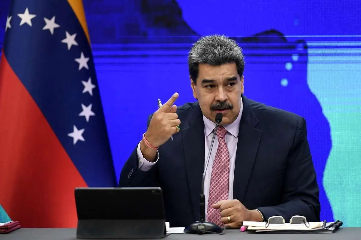 مادورو: III. جنگ جهانی دوم 1 مادورو: III. جنگ جهانی دوم