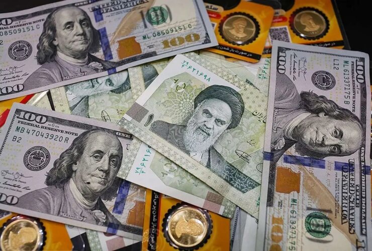 تصادف قیمت دلار