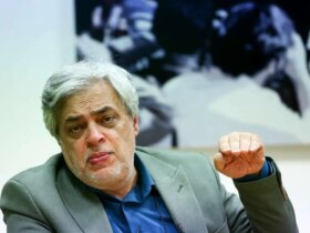 طنز مهاجرت به افراط گرایان: پا را به فرش گسترش دهید