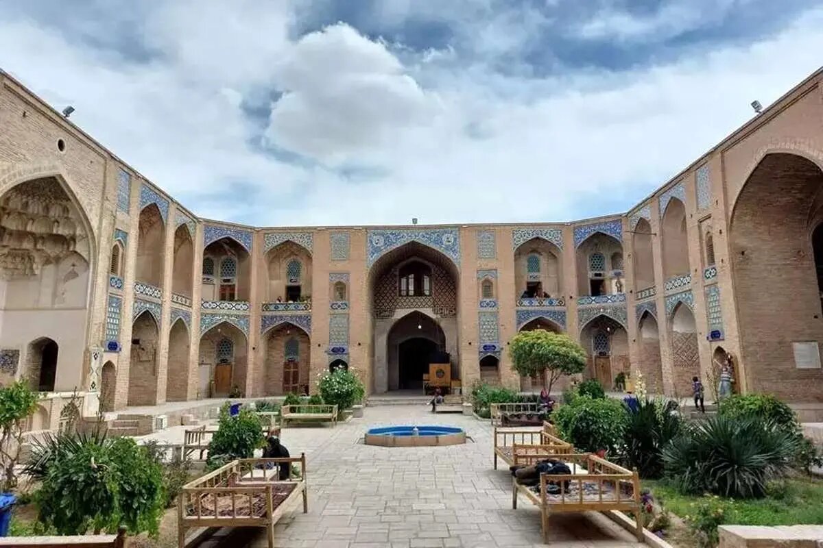 فاجعه فالده در مسافرخانه گانگالی خان