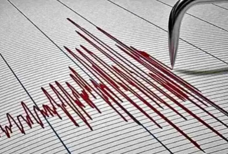 4.3 زمین لرزه ریشتر/ احتمال سونامی در روسیه 24 4.3 زمین لرزه ریشتر/ احتمال سونامی در روسیه