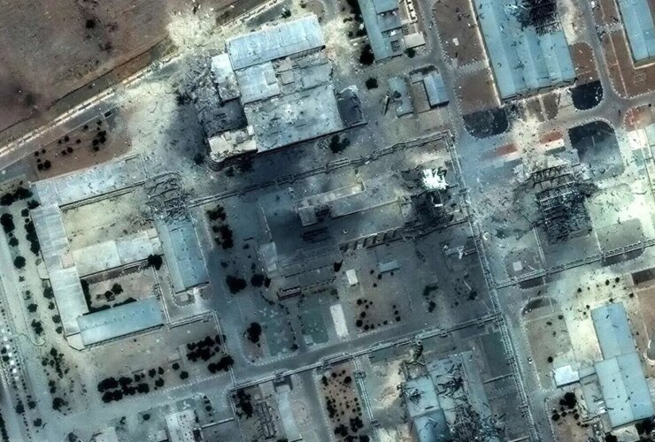 لوموند فرانسه: تأسیسات هسته ای ایران نابود نشده است