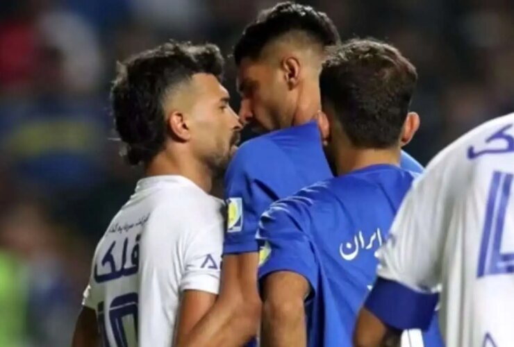 رامین مدافع Persepolis Esteghlal باعث شلیک شده است!