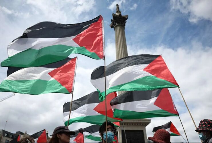 فرانسه پرچم فلسطین را ممنوع اعلام کرد!