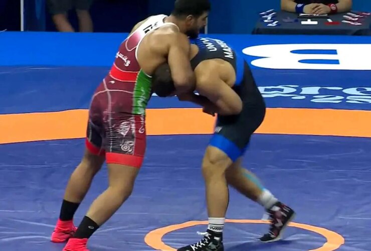 برای دیدن بیا 2 قطعه از شکست بلاروس ماسکویچ صعود به فینال 10 برای دیدن بیا 2 قطعه از شکست بلاروس ماسکویچ صعود به فینال