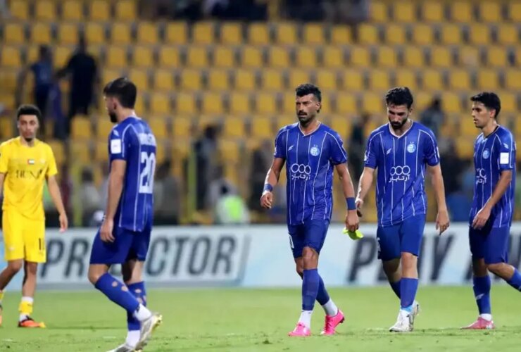 ترکیب احتمالی استقلال در برابر فلش ؛ طوفان ساپینتو در جاده است 25 ترکیب احتمالی استقلال در برابر فلش ؛ طوفان ساپینتو در جاده است