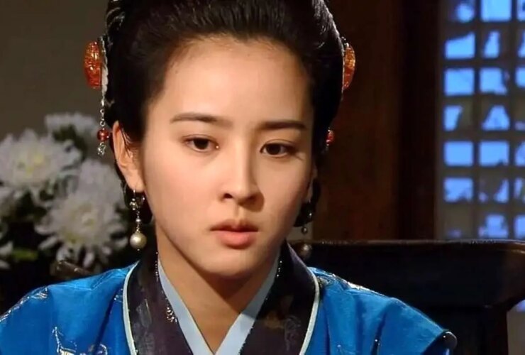 سوزانو با یک کلاه غربی عجیب و غریب در سریال Jumong! 26 سوزانو با یک کلاه غربی عجیب و غریب در سریال Jumong!