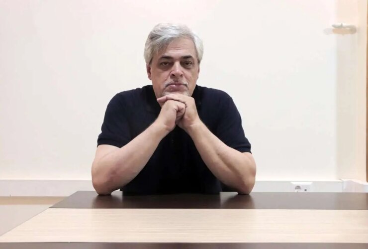 JALLi: حداقل روزنامه های اصولی!