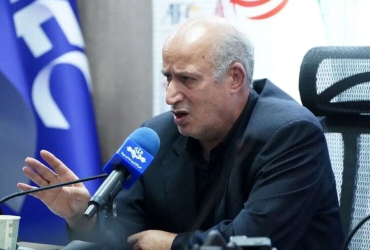 تاج: اسکان مربی تیم ملی 6 تاج: اسکان مربی تیم ملی