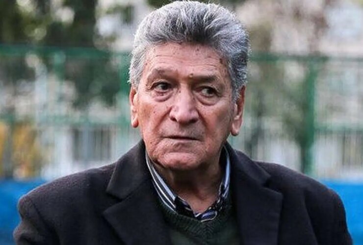 علت ستاره سابق استقلال و بستری چیست؟