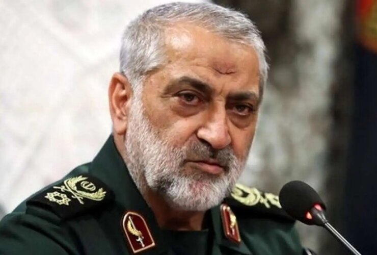 فرمانده شکارچی: گنج موشکی ناتو ما در 6 روز جنگ به سلاح های خالی/ هسته ای احتیاج نداریم