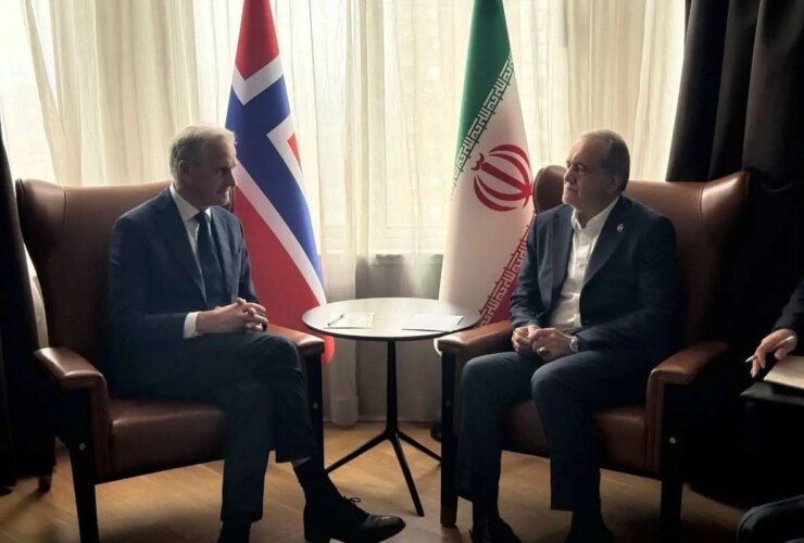 جلسه و سخنرانی با نخست وزیر نروژ