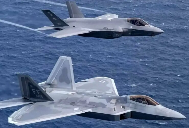 اندازه نسل پنجم دو مبارز ، F-1 و F-1 را مقایسه کنید