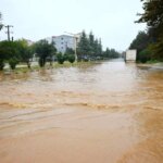 تصاویر بارش باران و سیل معابر در آستارا