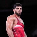 بیایید خط و نشان ستاره کشتی روسی Sarravi