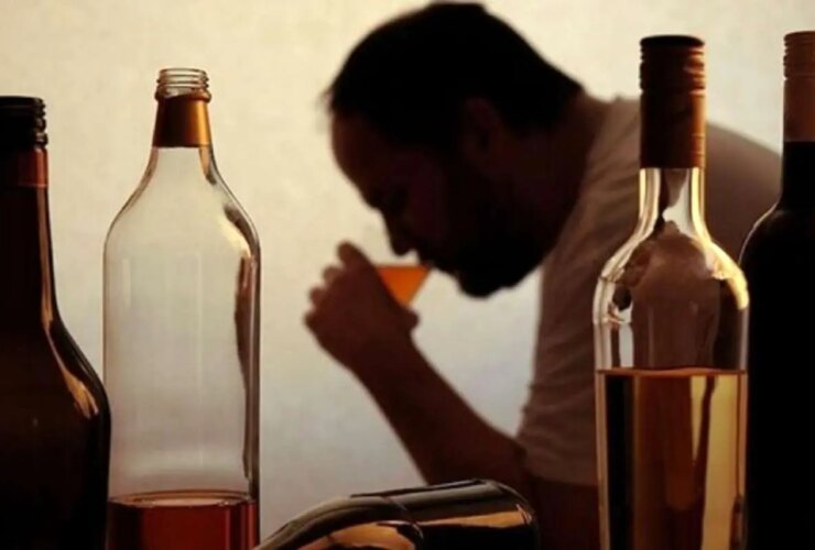 الکل بخورید ، مغز شما در حال کوچک شدن است! 17 الکل بخورید ، مغز شما در حال کوچک شدن است!