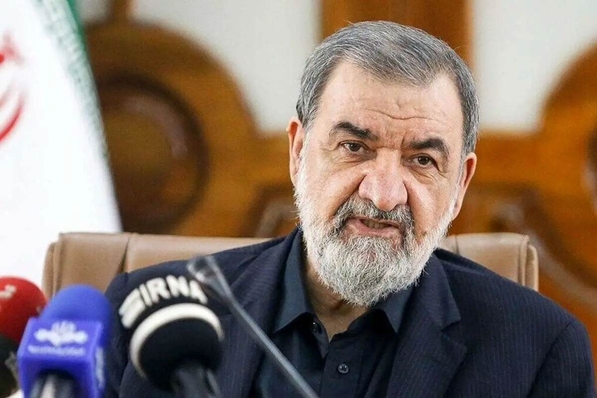 Mohsen Rezaei Media: به دنبال گمانه زنی ها در مورد جنگ نباشید/ اکنون جنگ فعلی ادامه دارد