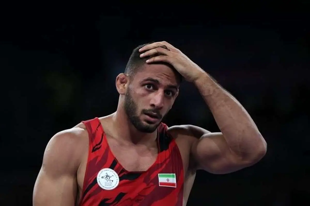 Snyder 1 - 2 Azarpira ؛ با استراتژی اشتباه طلای آذاریرا نقره شد