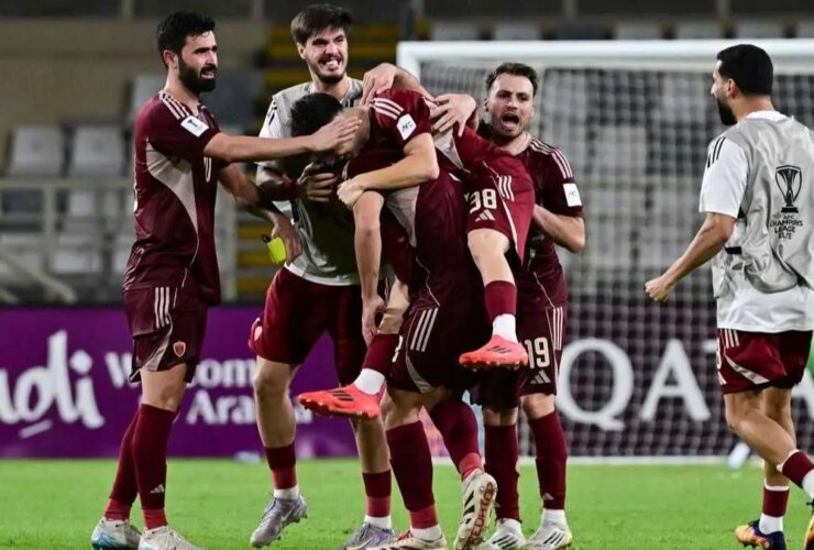 آل -وهدا در قله به تراکتور رسید