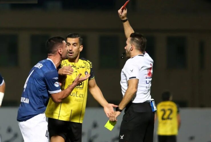 آمار عجیب Sepahan جستجو شد: 2 مسابقه کارت قرمز! 21 آمار عجیب Sepahan جستجو شد: 2 مسابقه کارت قرمز!