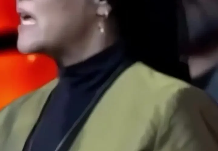 اسکندریه ستاره استار با تشکر از بازیگران زن 15 اسکندریه ستاره استار با تشکر از بازیگران زن