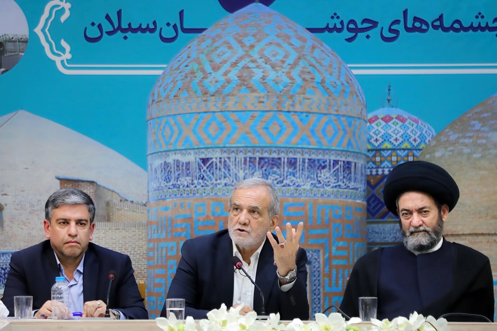 انتقاد شدید از روزنامه پزشکان: سخنان شما فقط نقاط ضعف را بیان می کند