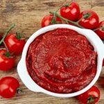 با این ترفند خانگی ، خمیر گوجه فرنگی دیگر به قالب برخورد نمی کند