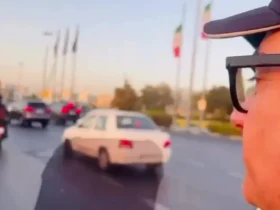 برای دیدن موتور سیکلت Homayoun Shajaranian به دور از میدان آزاد