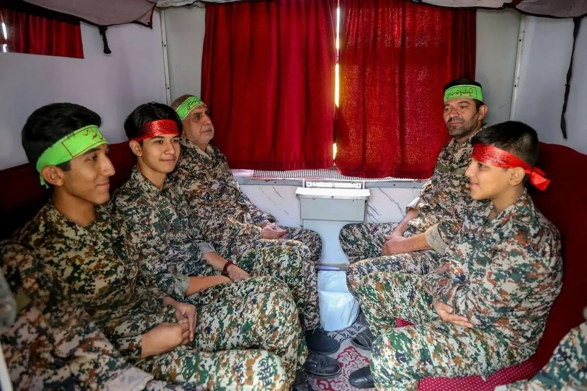 تصاویر حمل نمادین Qumis به جنگ